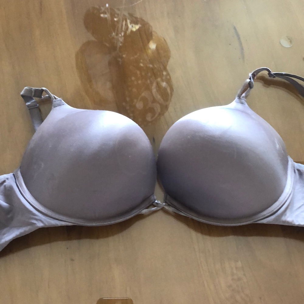 Bombshell bra 34D very padded